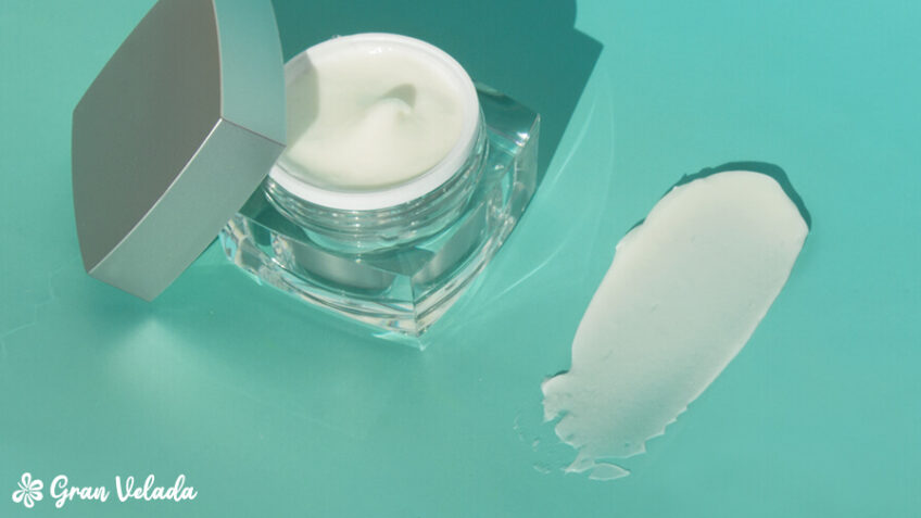 crema antiarrugas de colageno y acido hialuronico 2 848x477 1